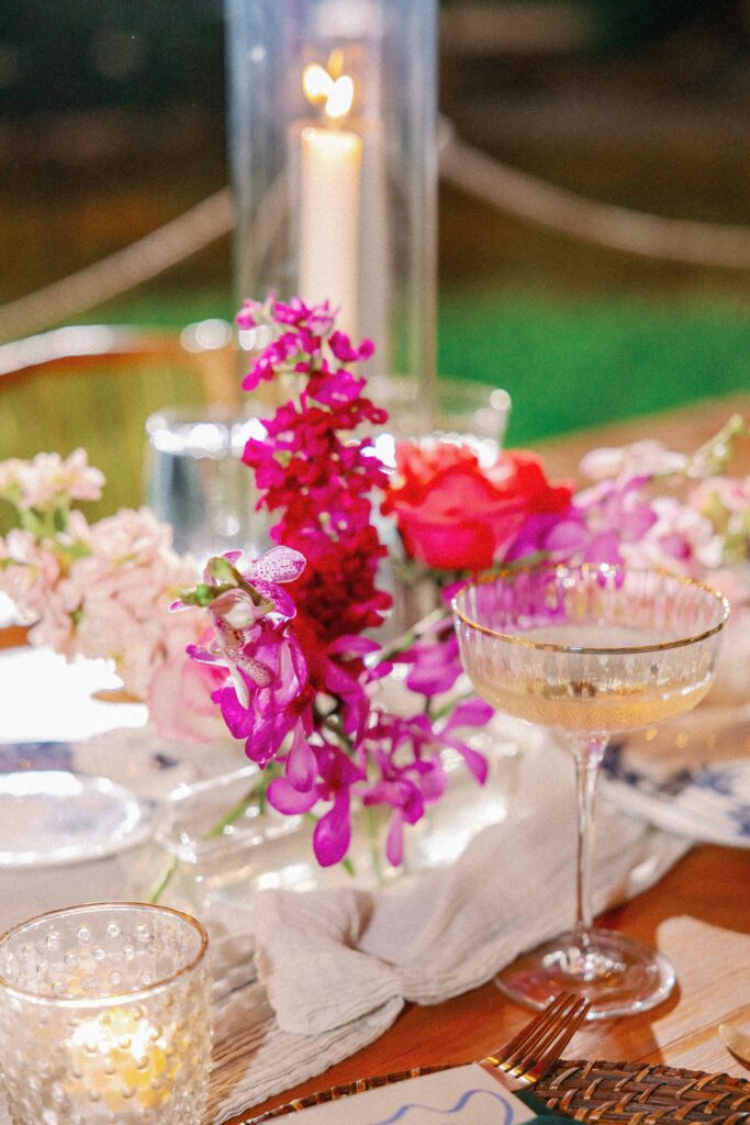 A tropical wedding tablescape at The Hemingway Home in Key West